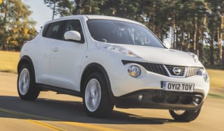 Nissan Juke Mk1 - front